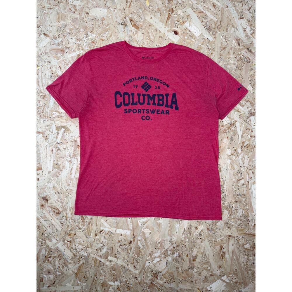 Columbia Sportswear Graphic T-Shirt Featuring a "Portland, Oregon" Sz L